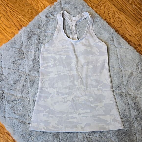 Lululemon Grey/White Camo Print Racerback Tank Top, Women's Small/Medium - Picture 1 of 7